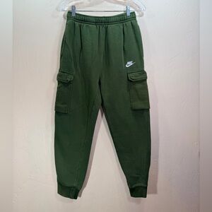 Nike Dark Green Joggers with Cargo Pockets